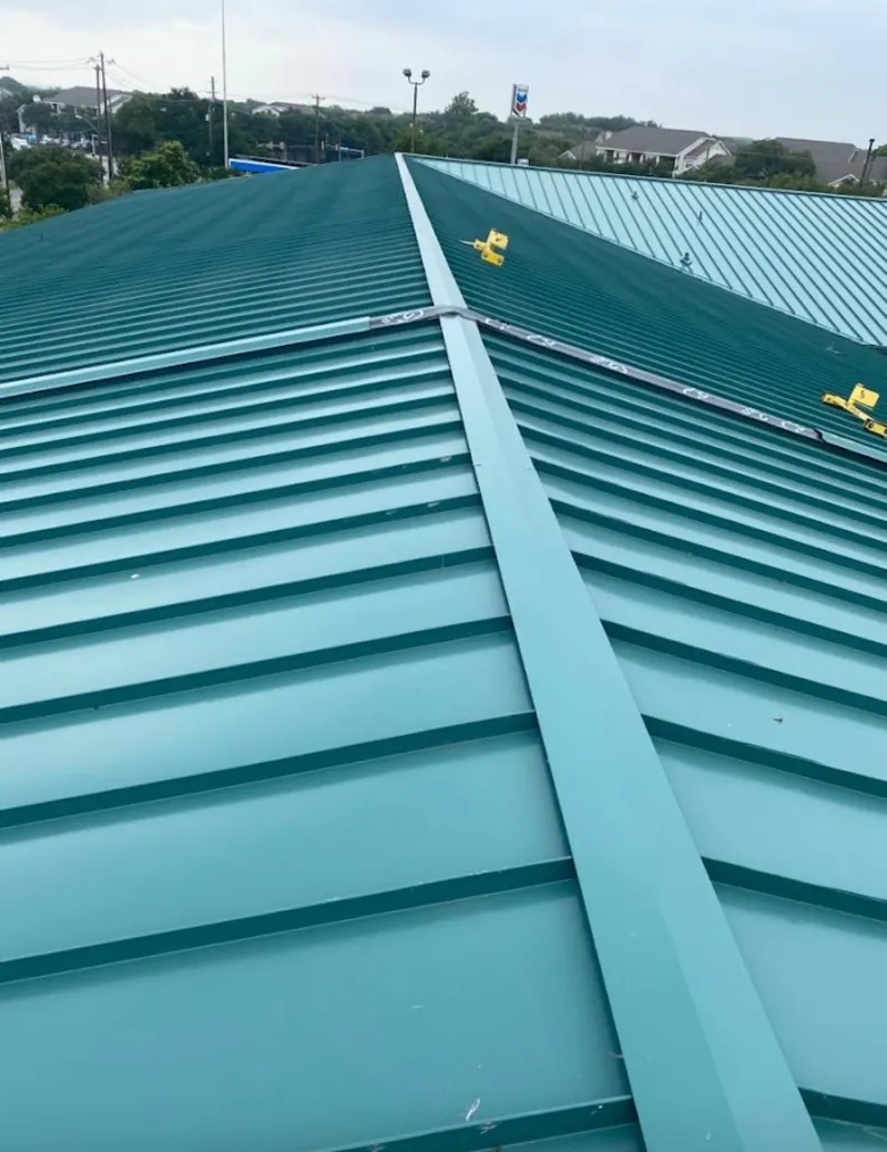 Green commercial metal roof ridge and valley for Metal Roof Repair in Gibsonton